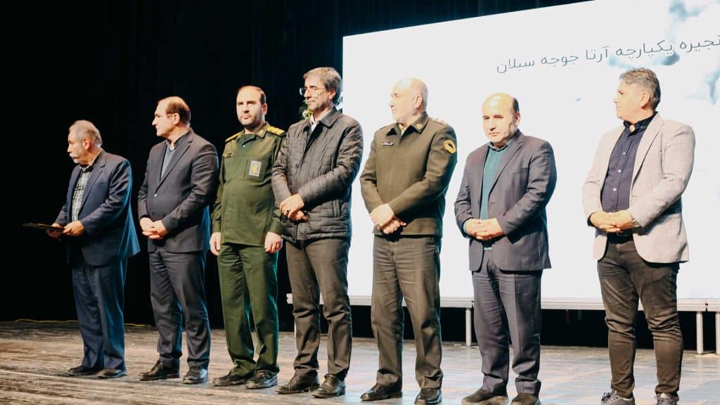 گرامیداشت باشکوه روز کارگر در شرکت آرتا جوجه سبلان با حضور مسئولین استانی 4